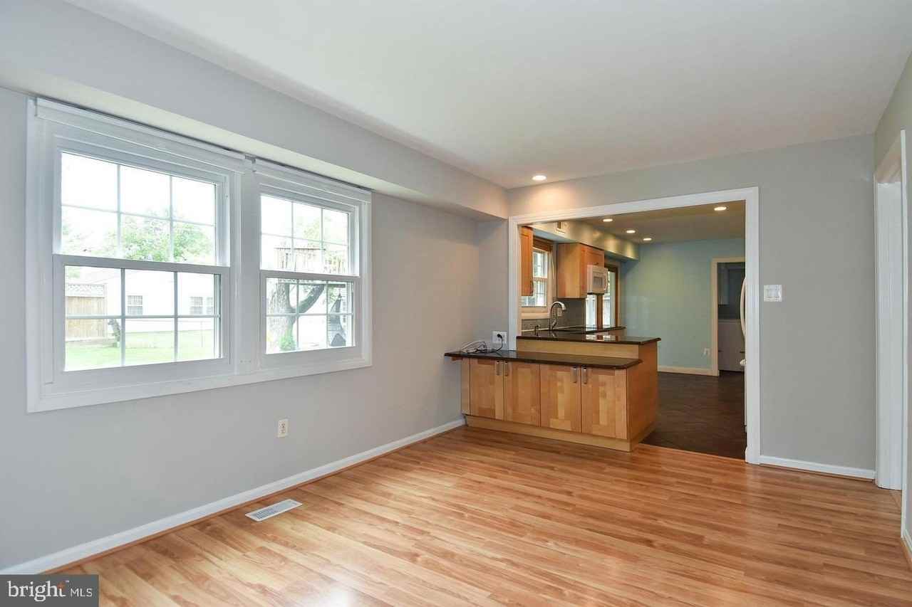 4324 Moylan Ln - Photo 4 of 17