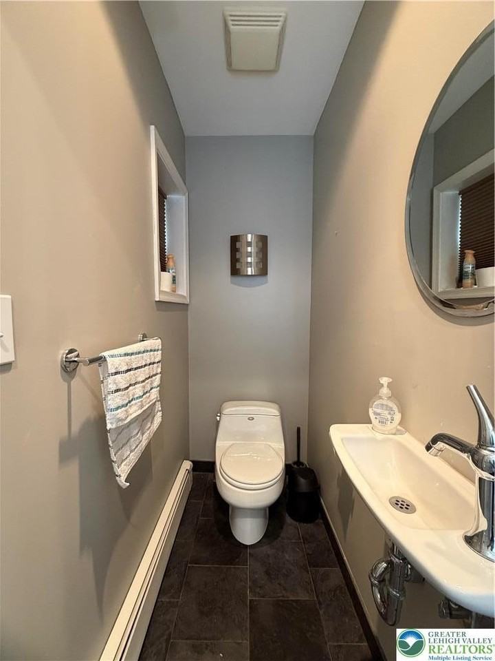 828 W Gordon St - Photo 7 of 18