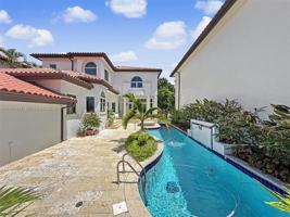 featured image of Deering Bay Dr