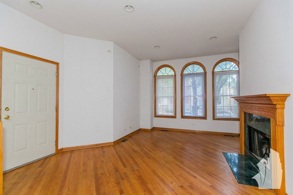 2732 W North Ave #01 - Photo 3 of 8