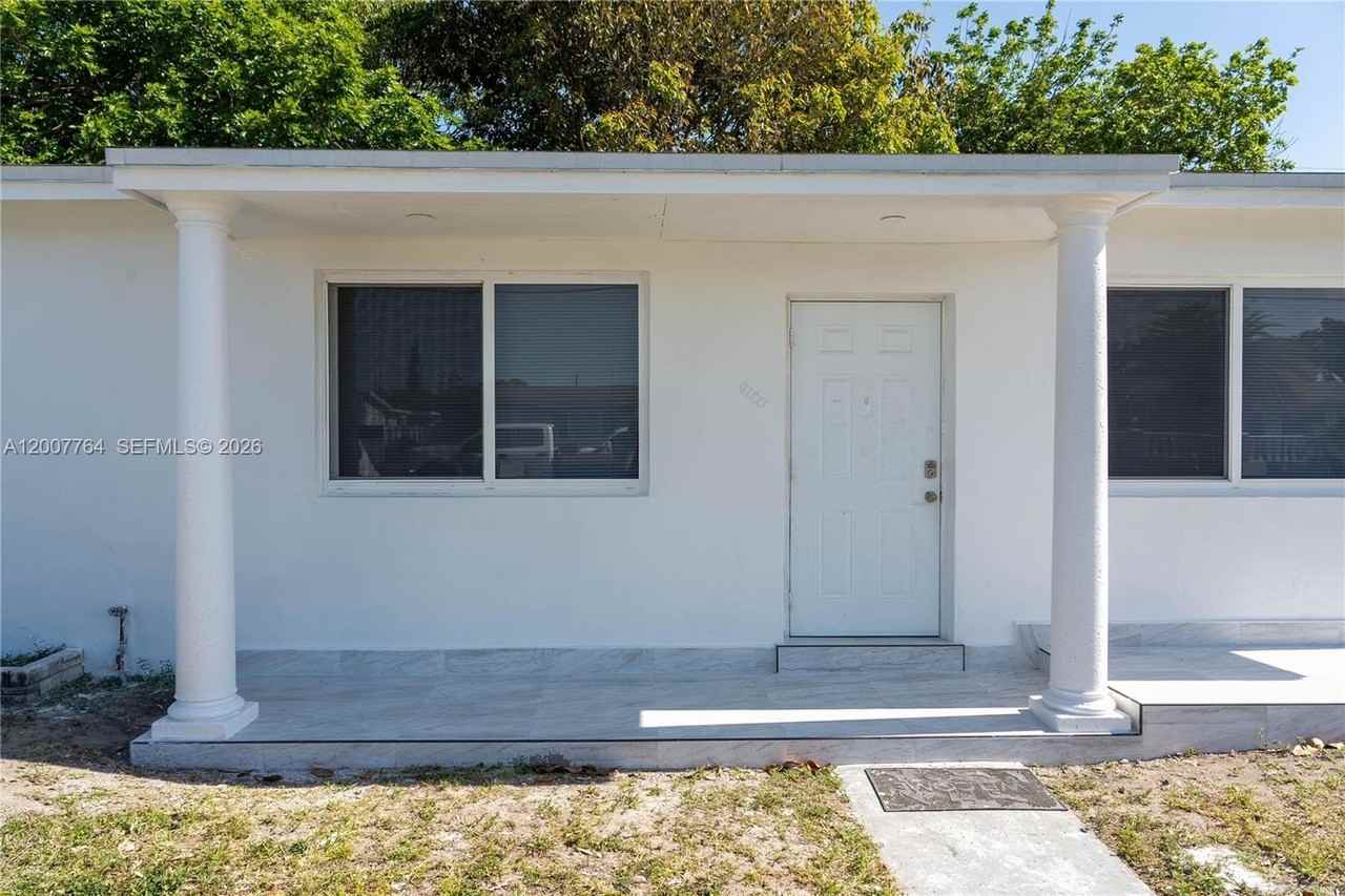 4000 Nw 195th St - Photo 2 of 50