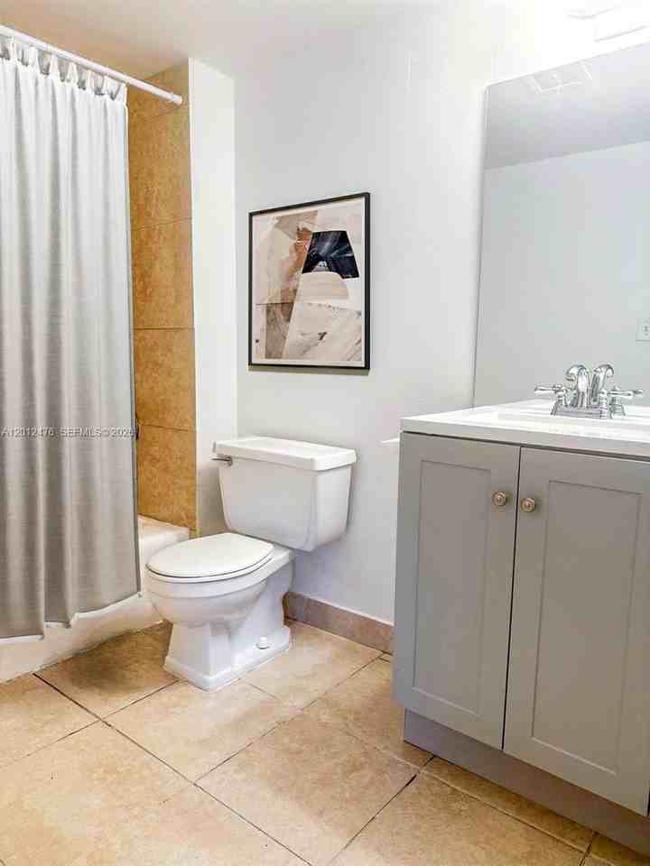 4550 Nw 79th Ave #2C - Photo 7 of 13