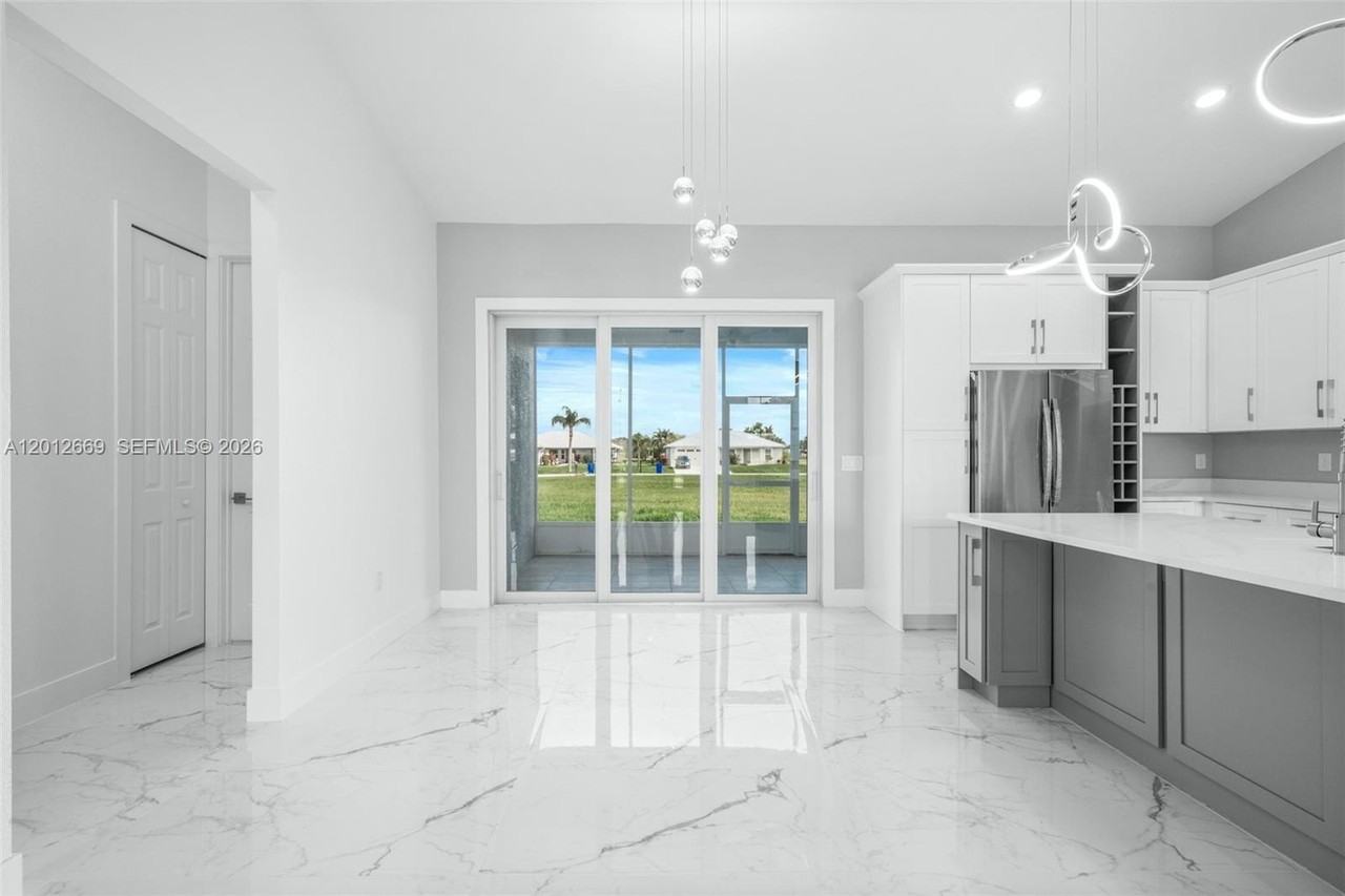1025 Greenway Ter #1025 - Photo 7 of 33