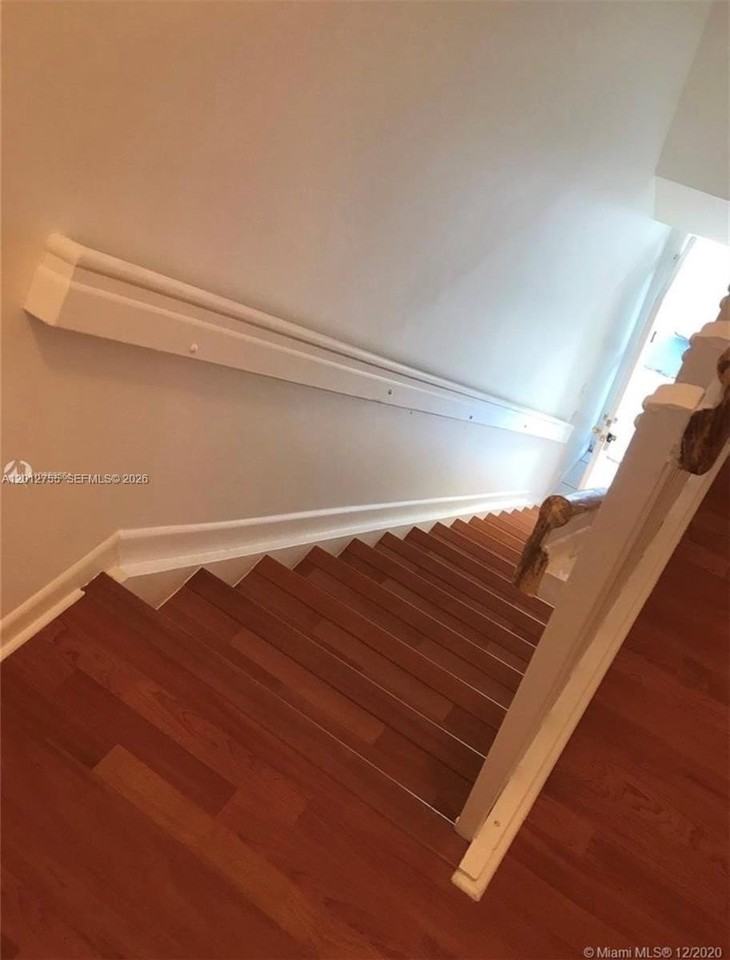 6690 Sw 12th St #4-6690 - Photo 7 of 17