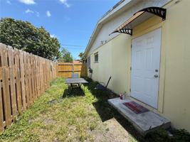 featured image of 15831 Sw 100th Ct #B