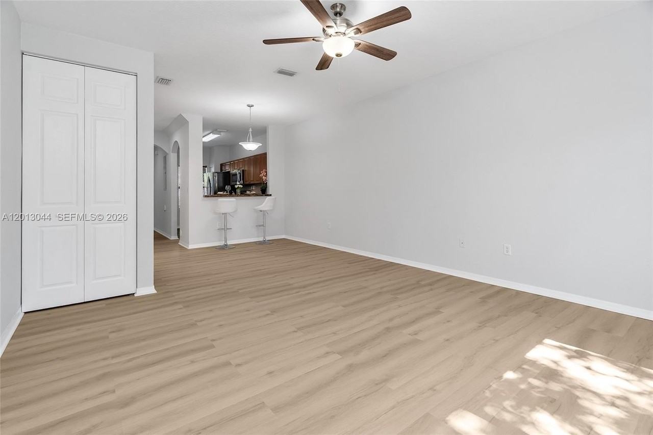 4967 Sw 140th Ter #5 - Photo 6 of 29