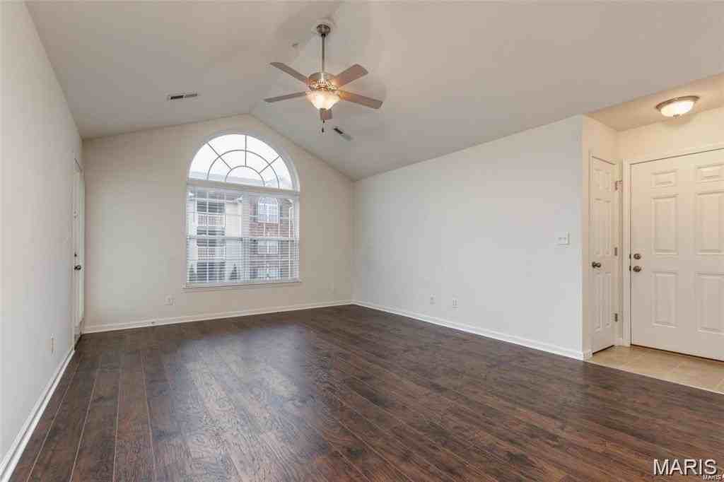 1770 Lexington Pl #104 - Photo 3 of 19