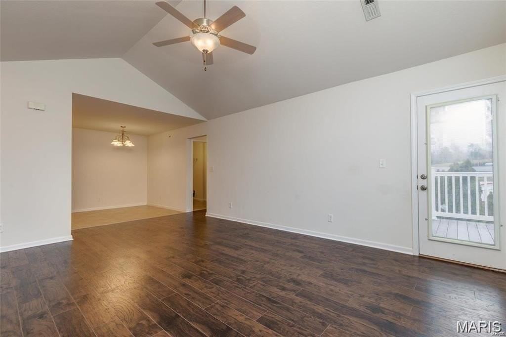 1770 Lexington Pl #104 - Photo 5 of 19