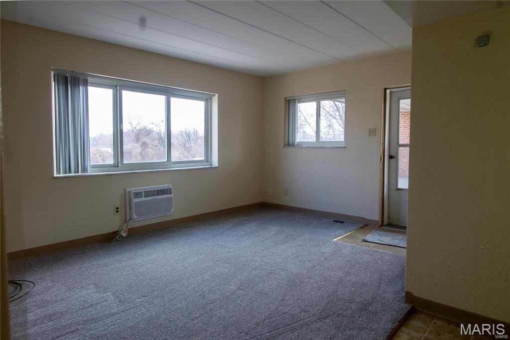 2758 Walton Rd #H - Photo 3 of 8