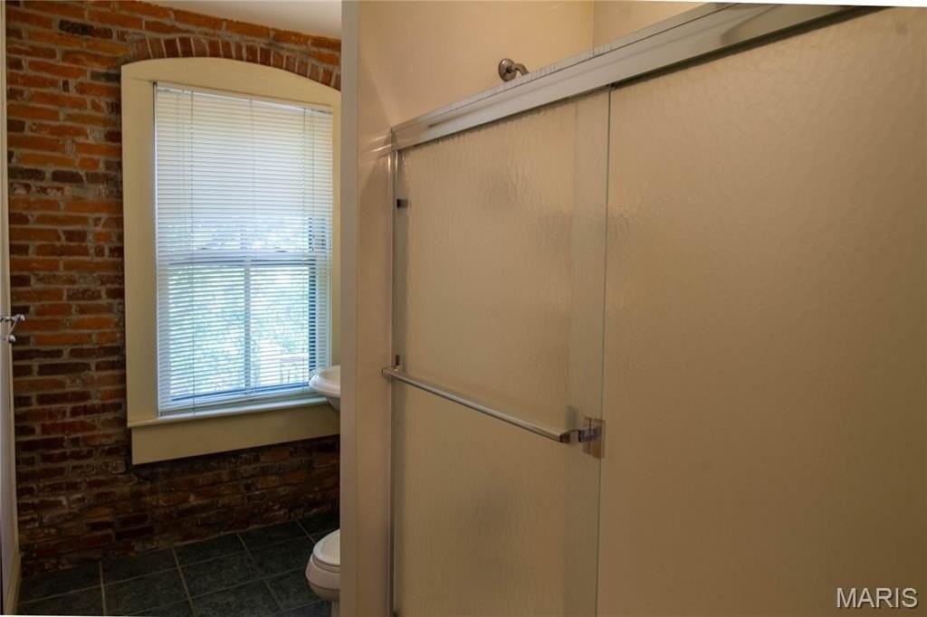 929 N 3rd St #3 - Photo 6 of 11