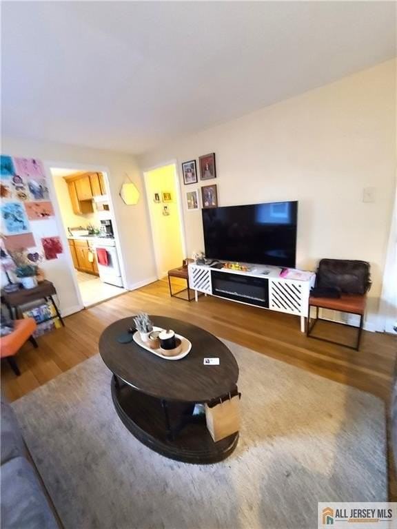 23 Coolidge Ave - Photo 3 of 26