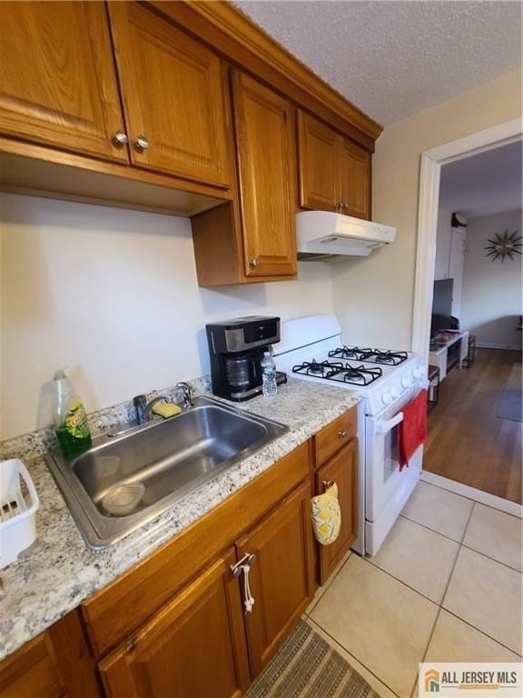 23 Coolidge Ave - Photo 6 of 26