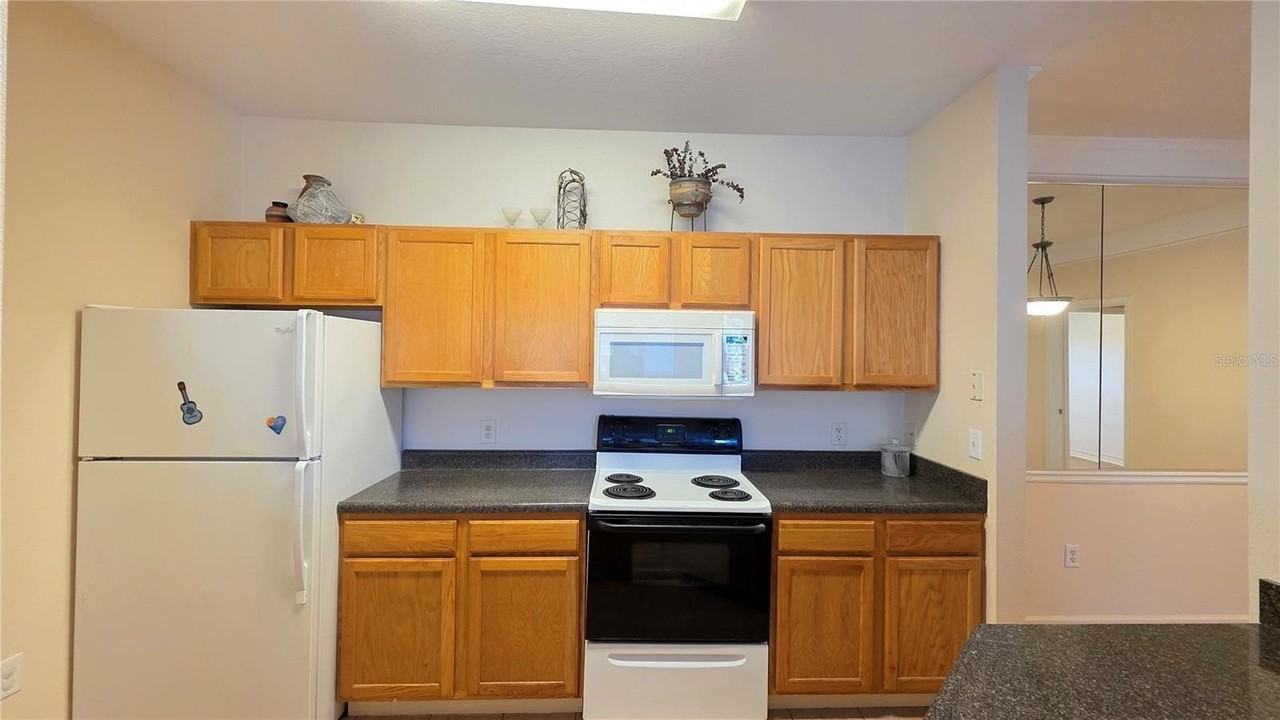 4802 51st St W #1919 - Photo 5 of 19