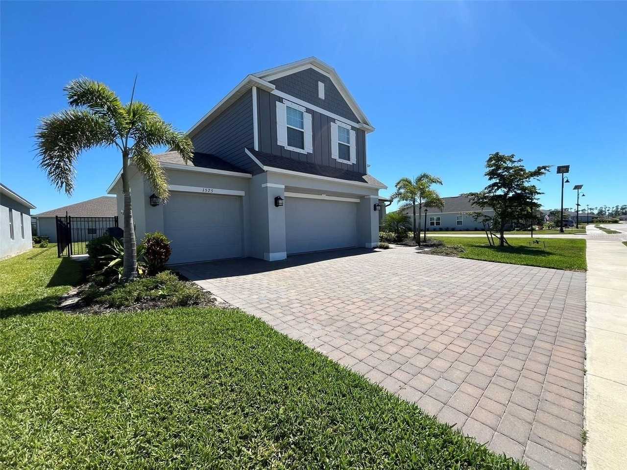 1575 Sunset Preserve Way - Photo 2 of 30