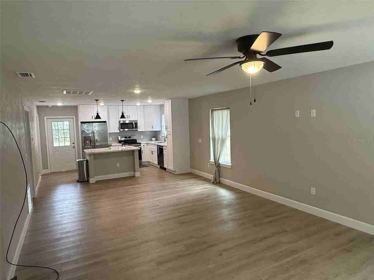 13323 Nw 157th Ave - Photo 5 of 18
