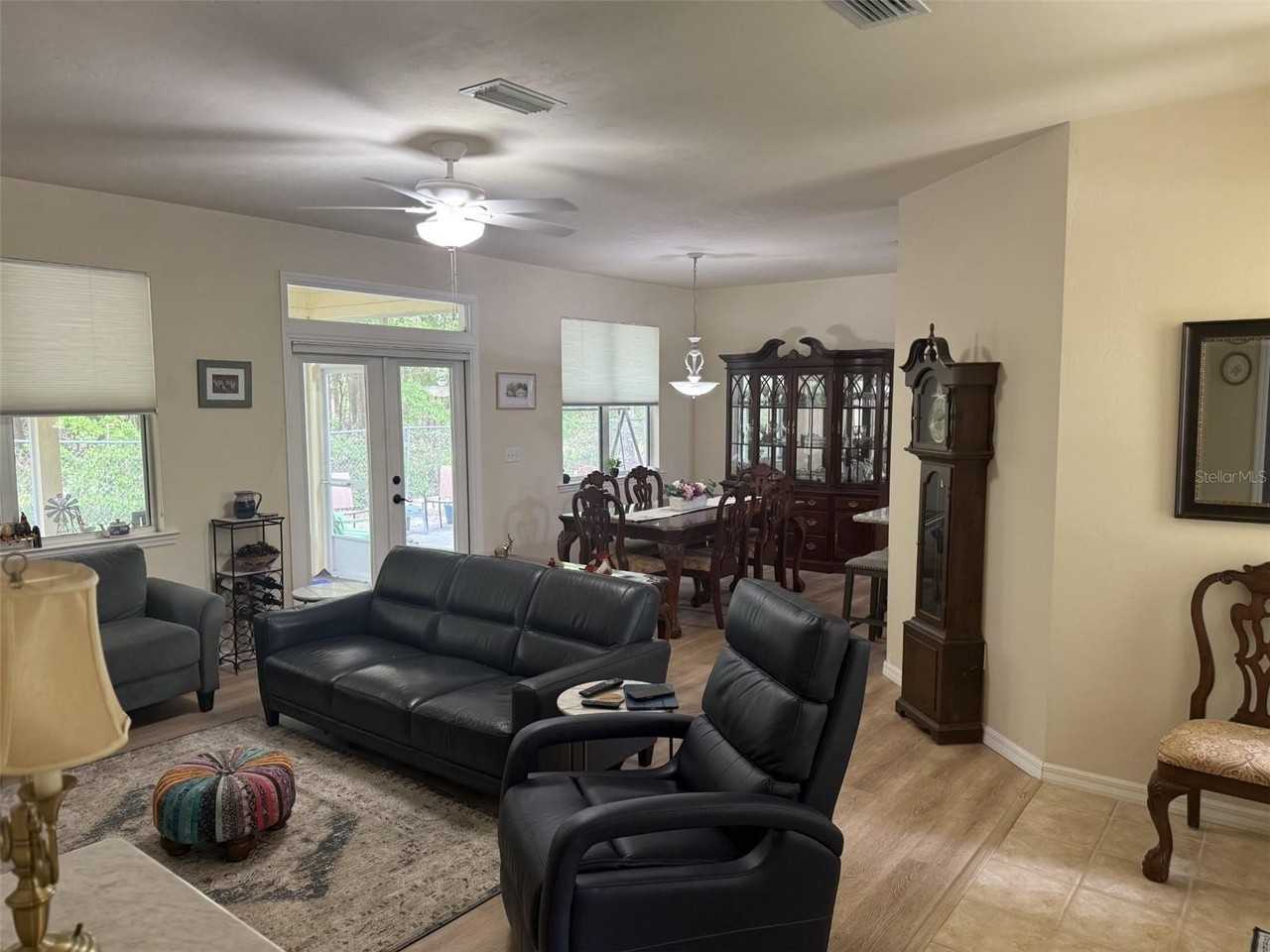 11570 Nw 74th Ter - Photo 7 of 23