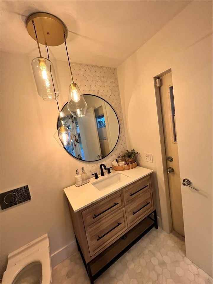 18764 Nw 89th Ct - Photo 4 of 8