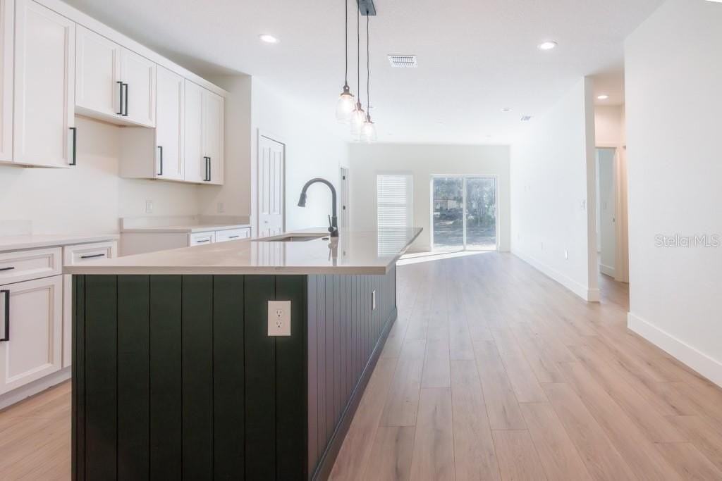 50 W 12th St - Photo 5 of 31