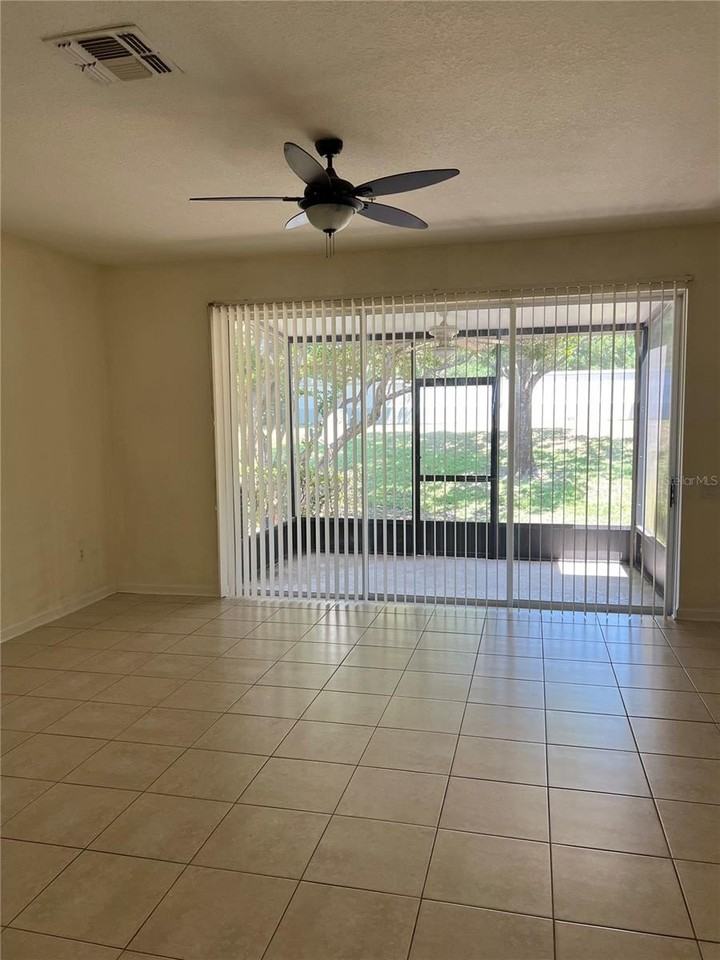 7041 Cadiz Blvd - Photo 4 of 7