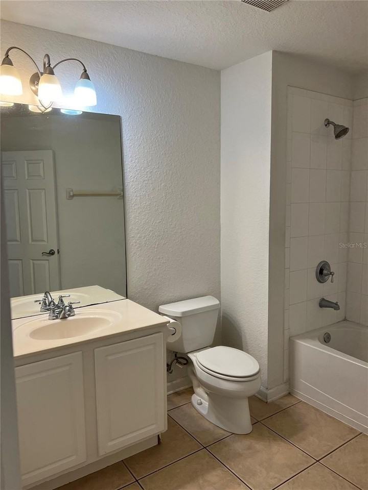 7041 Cadiz Blvd - Photo 6 of 7