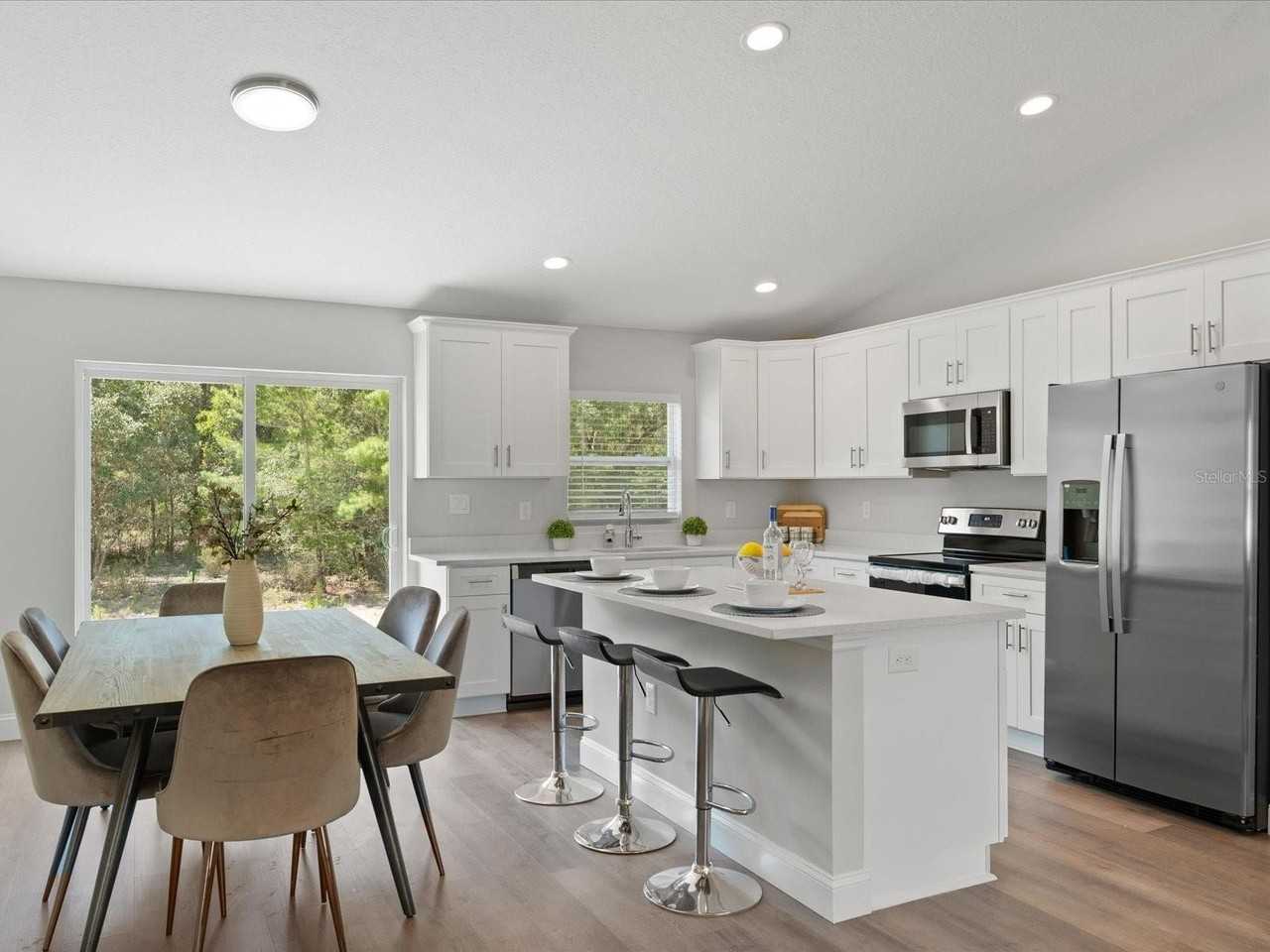 2220 Sw 169th Pl - Photo 5 of 23