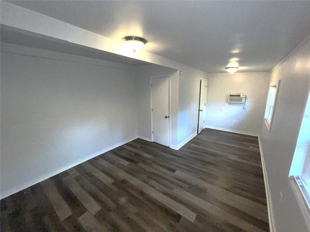 3031 Azalea Ave - Photo 5 of 8