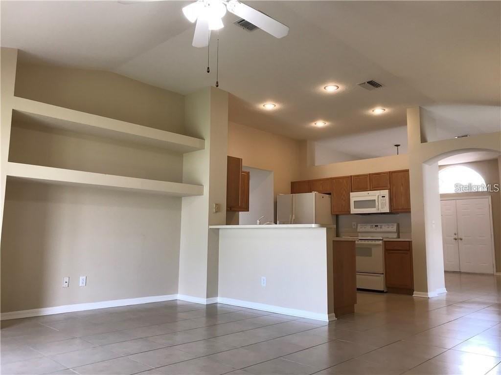 2622 Allwood Ave - Photo 6 of 11