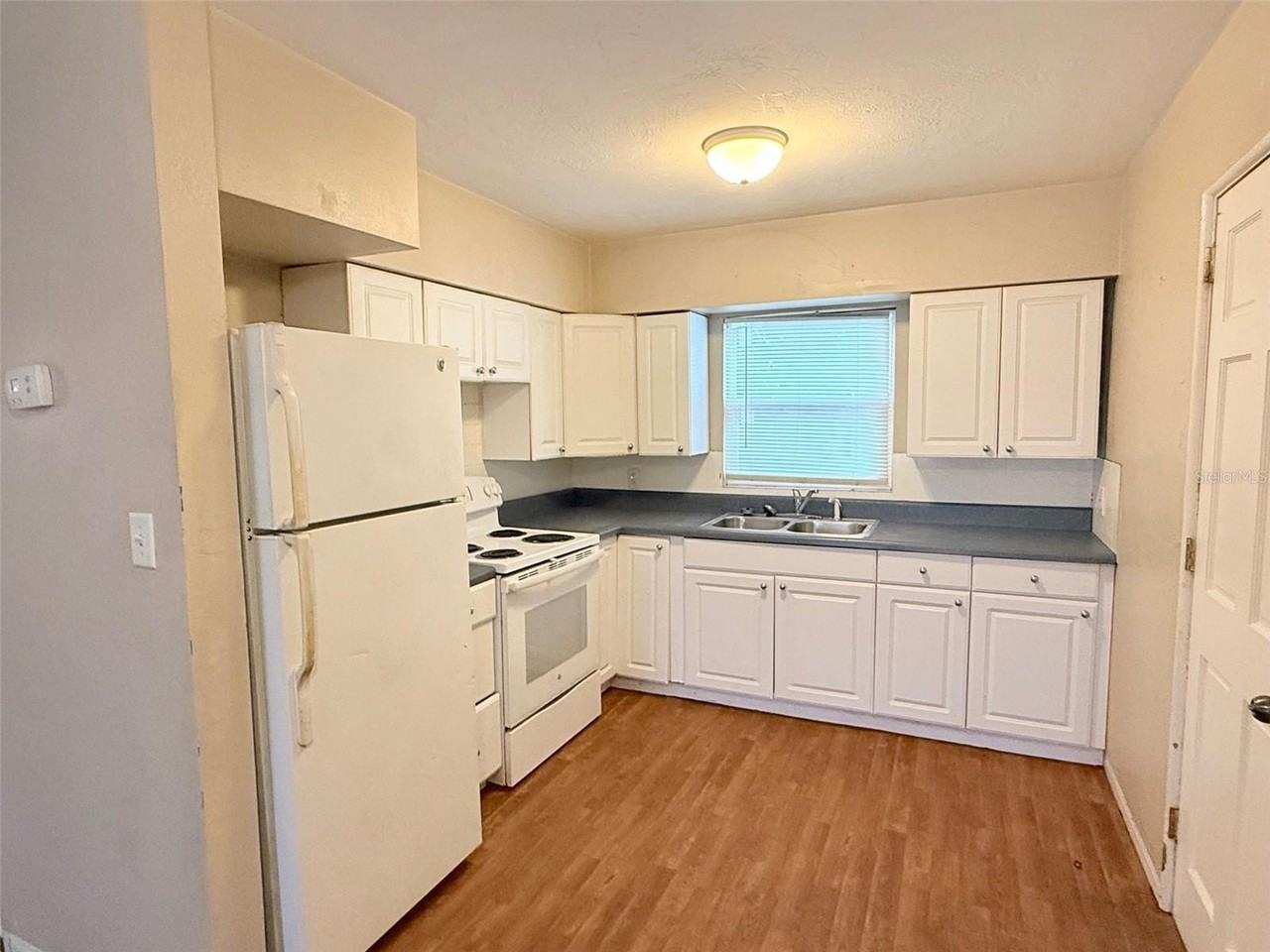 1650 30th Ave N - Photo 6 of 21