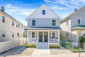 featured image of 46 Maxwell Ave