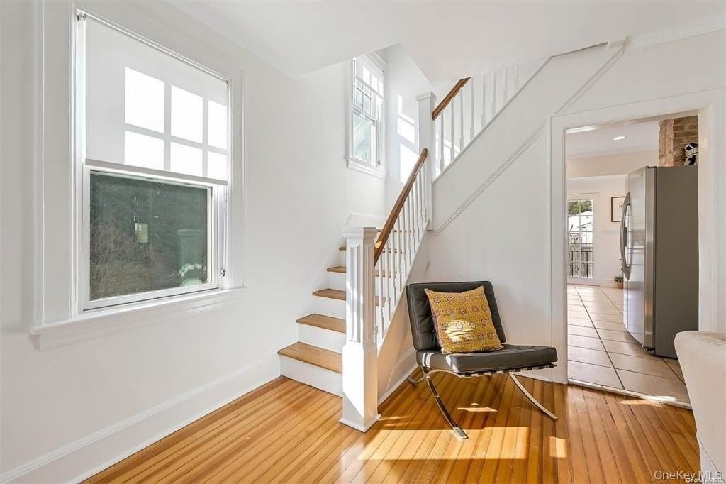 65 E Main St - Photo 4 of 26