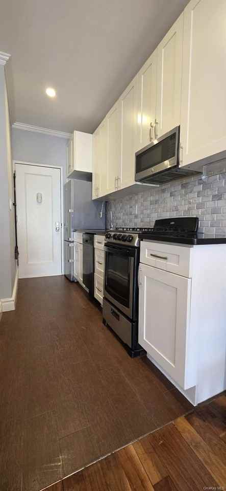 133 Lincoln Ave #C