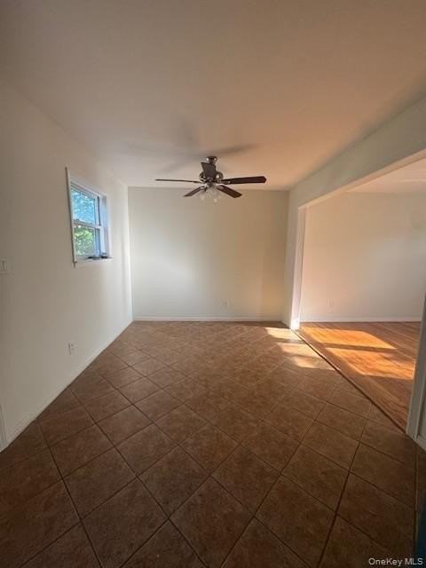 408 7th St #A - Photo 3 of 14
