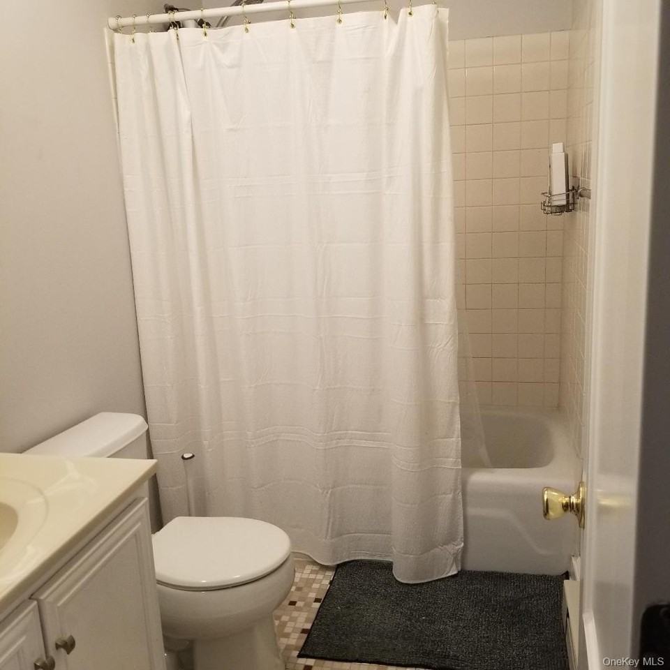 105 Towners Rd #204 - Photo 7 of 7