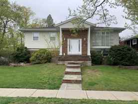 1110 William St - Photo 1 of 1
