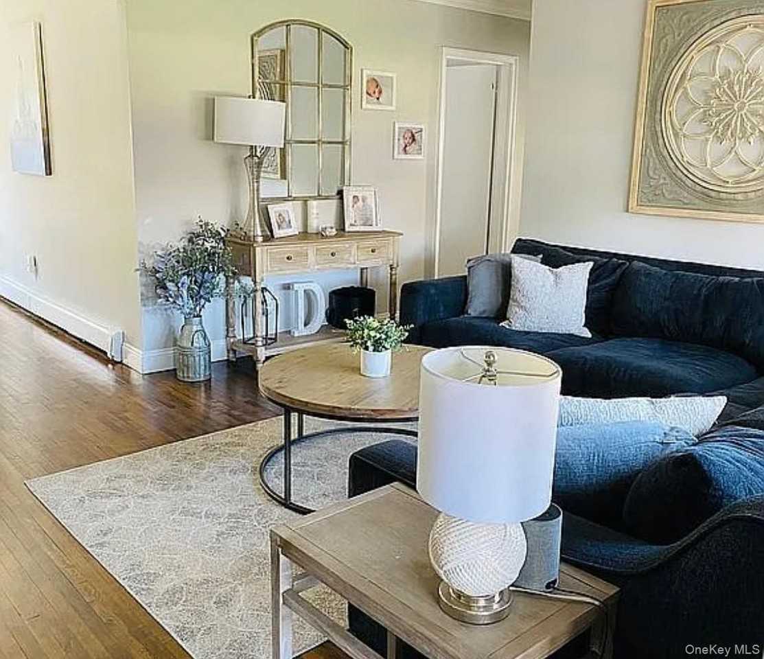 398 Harrison Ave - Photo 7 of 18