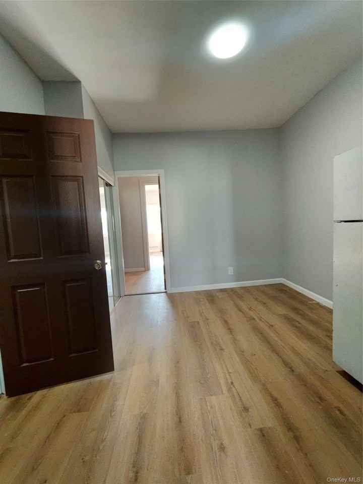 8231 Woodhaven Blvd - Photo 3 of 6