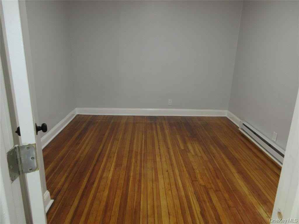 949 E 213th St #FL1 - Photo 3 of 11
