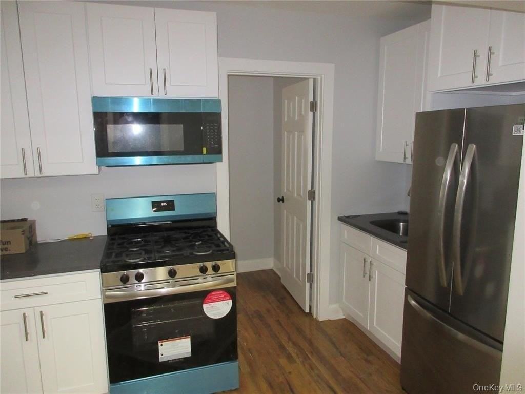949 E 213th St #FL1 - Photo 7 of 11