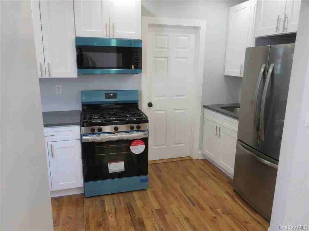 949 E 213th St #FL2 - Photo 5 of 12