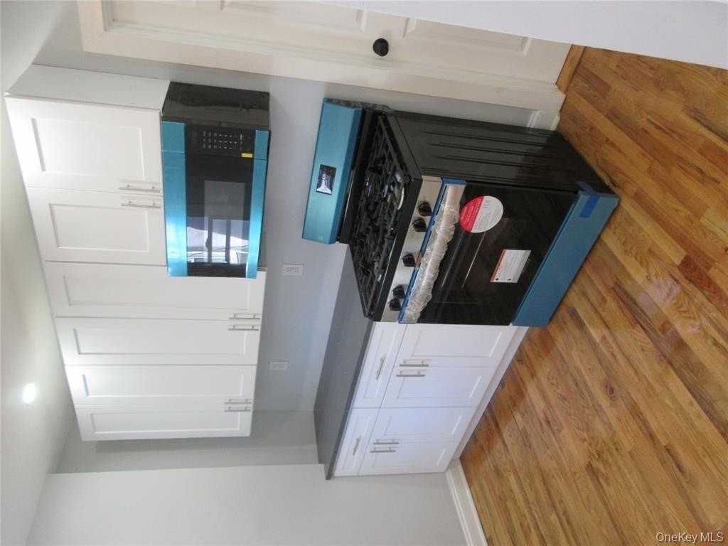 949 E 213th St #FL2 - Photo 6 of 12