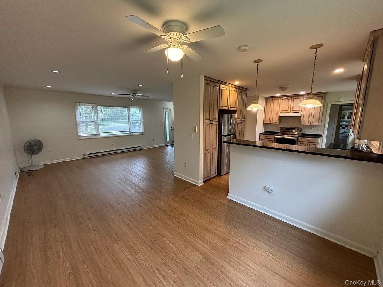 2 Partington Pl - Photo 6 of 19