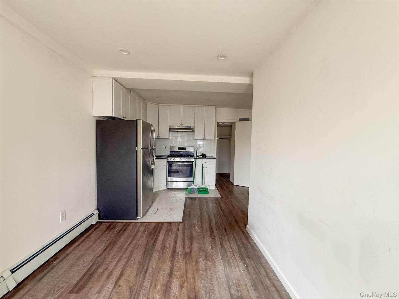 765 Shore Rd #L - Photo 2 of 9