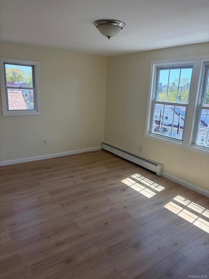16201 85th Ave #3FL - Photo 5 of 5