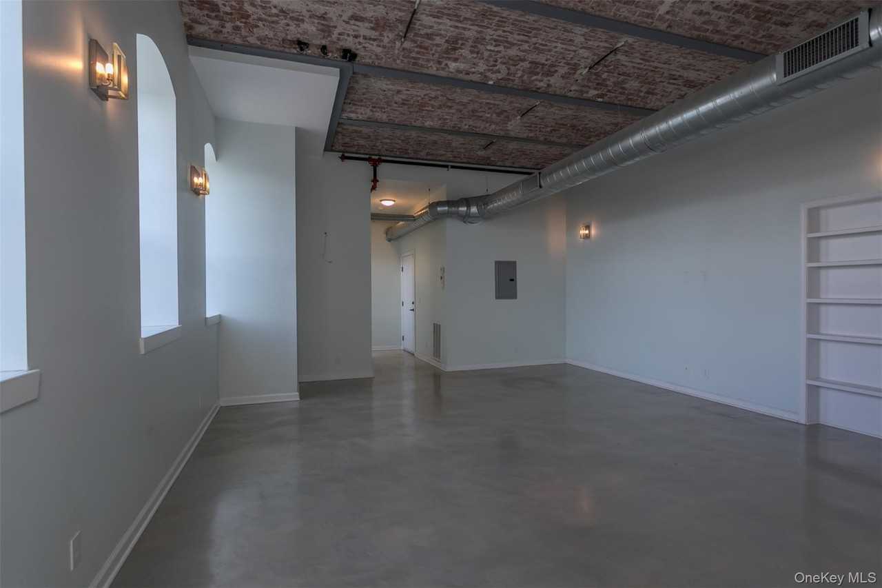 22 Cottage St #3B - Photo 4 of 16
