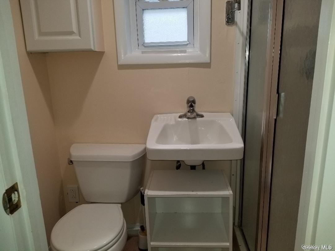 608 E Penn St - Photo 4 of 6
