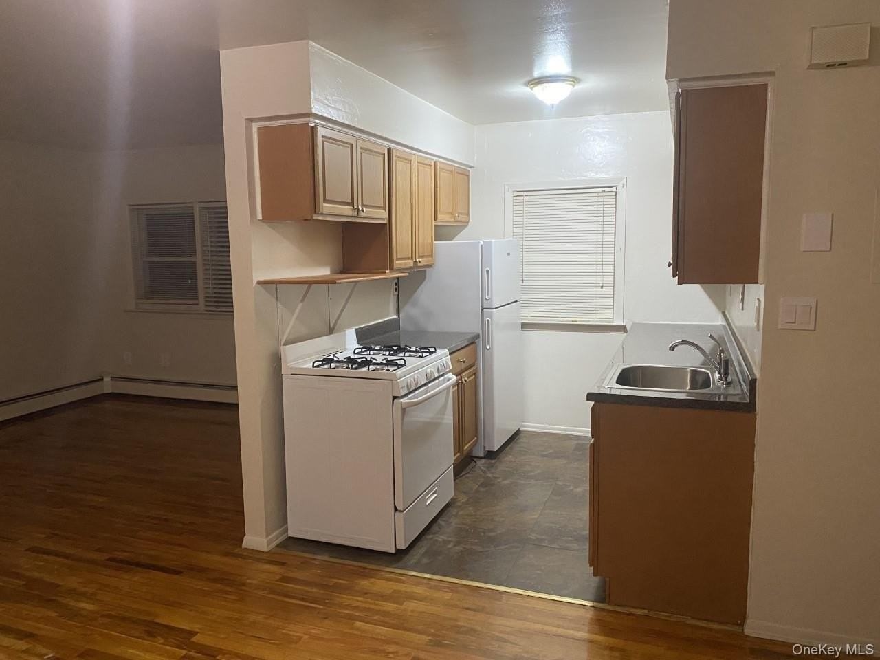 133 Dubois Ave #A9 - Photo 4 of 5