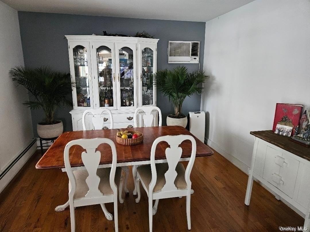 207 Jefferson Ave - Photo 5 of 24