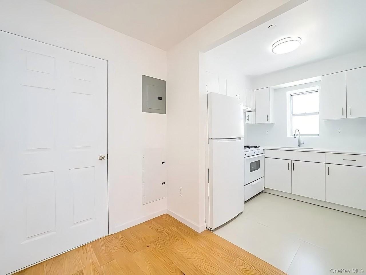 4229 Parsons Blvd #6B - Photo 6 of 6