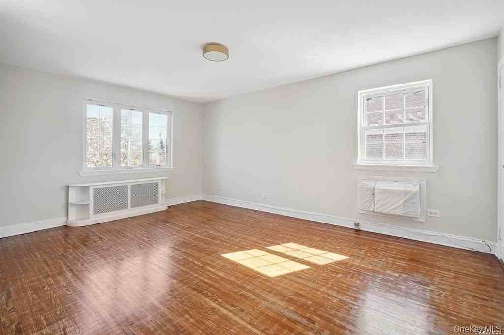 17503 Jewel Ave - Photo 6 of 13