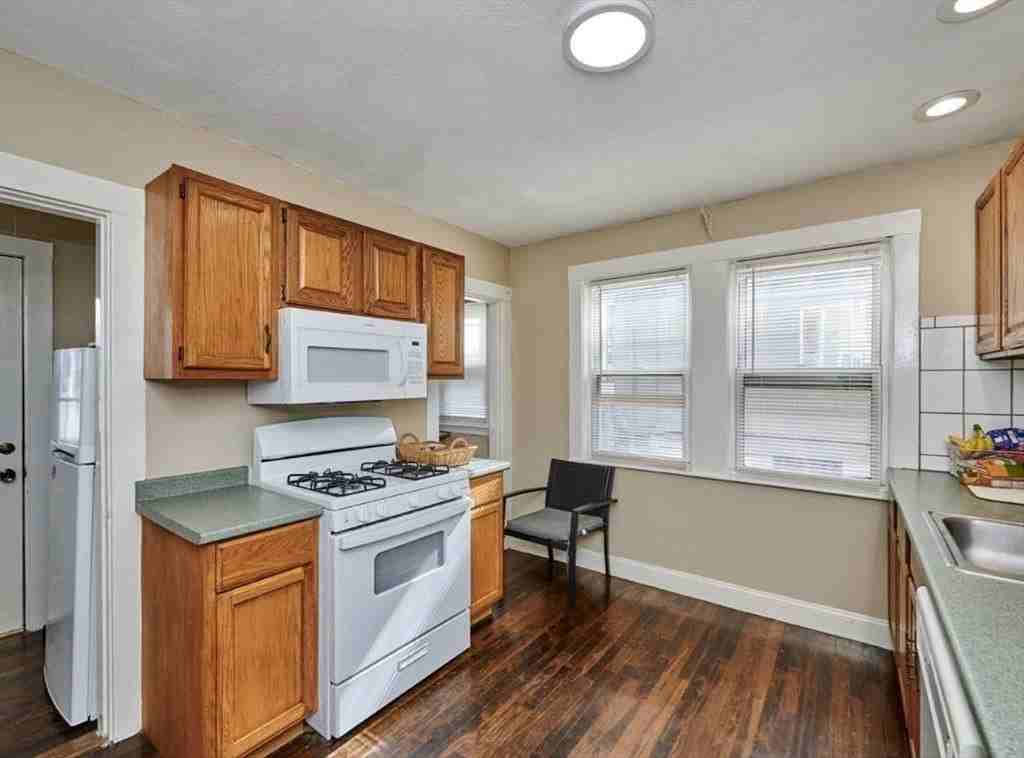 53 Fairfax St #1 - Photo 6 of 15